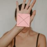 Sztuka asertywnego „nie”: postaw granice bez wyrzutów sumienia i odzyskaj czas dla siebie