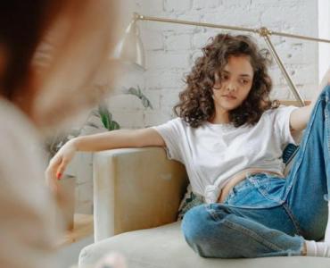 Trampolina do odwagi: coaching, który buduje pewność siebie na lata