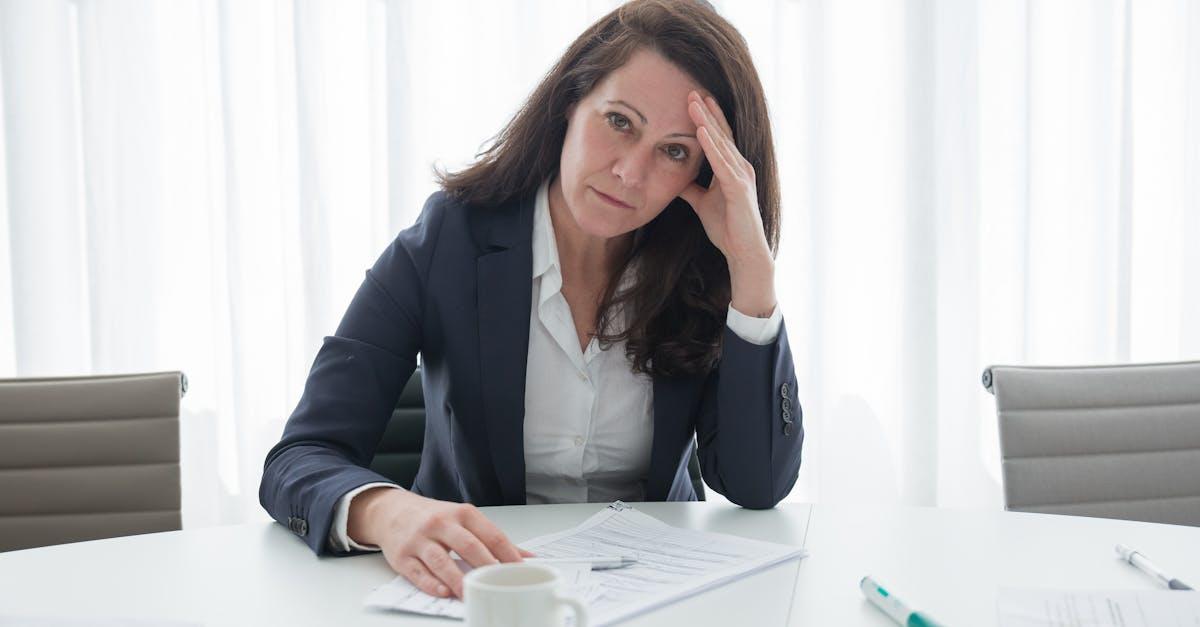 Zamień presję w napęd: praktyczny trening odporności na stres w pracy