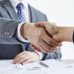 Jak firma zewnętrzna pomaga przy SKD w przypadku błędów w umowie kredytowej?