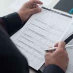 Spółka, JDG czy coś pomiędzy? Wybierz formę prawną, która pracuje na Twój sukces