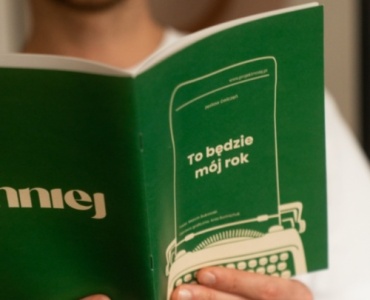 Kiedy sukces zaczyna ważyć. Marcin Bukowski i Projekt Mniej o życiu, w którym nie trzeba ciągle przyspieszać